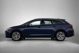Toyota Corolla_Touring_Sports
