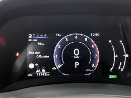 Lexus LBX