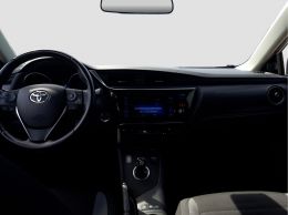 Toyota Auris_Touring_Sports