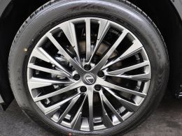 Lexus RZ