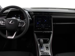 Lexus LBX