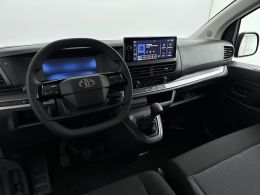 Toyota ProAce_Long_Worker