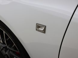 Lexus RC