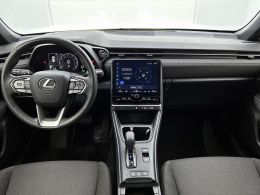 Lexus LBX