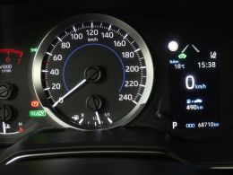 Toyota Corolla_Touring_Sports