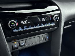 Toyota Yaris_Cross_AWD-I