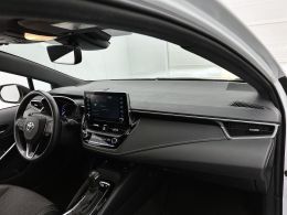 Toyota Corolla_Touring_Sports