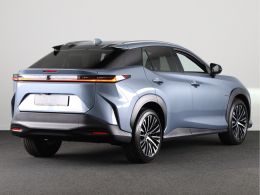 Lexus RZ