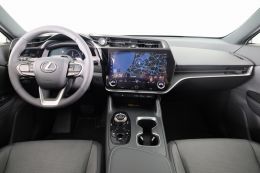 Lexus RZ