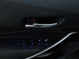 Toyota Corolla_Touring_Sports