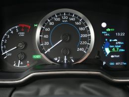 Toyota Corolla_Touring_Sports