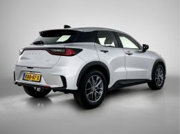 Lexus LBX