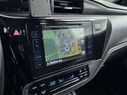 Toyota Auris_Touring_Sports