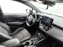 Toyota Corolla_Touring_Sports