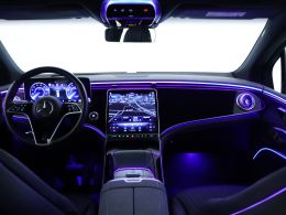 Mercedes-Benz EQS_SUV