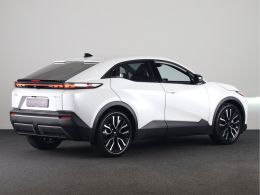 Toyota C-HR+