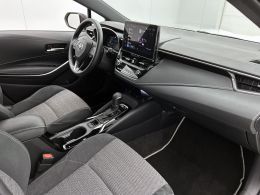 Toyota Corolla_Touring_Sports