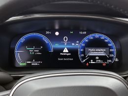 Toyota Corolla_Touring_Sports