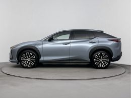 Lexus RZ