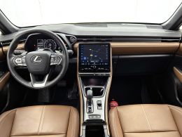Lexus LBX