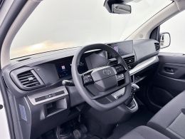 Toyota ProAce_Long_Worker
