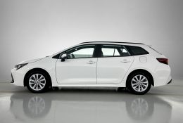 Toyota Corolla_Touring_Sports