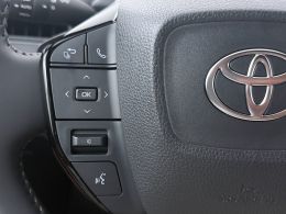 Toyota C-HR+