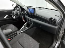 Mazda 2_Hybrid