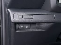 Lexus LBX
