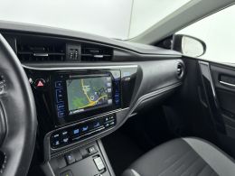 Toyota Auris_Touring_Sports