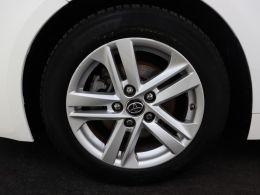 Toyota Corolla_Touring_Sports