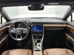 Lexus LBX