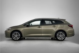 Toyota Corolla_Touring_Sports