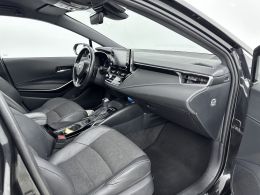 Toyota Corolla_Touring_Sports