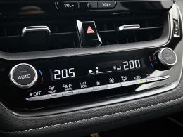 Toyota Corolla_Touring_Sports