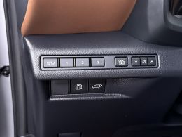 Lexus LBX