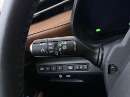 Lexus LBX