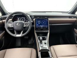Lexus LBX