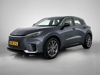 Lexus LBX