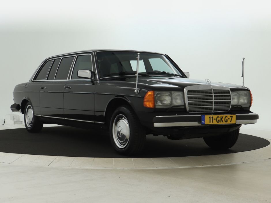 Mercedes-Benz 200-280_(W123)