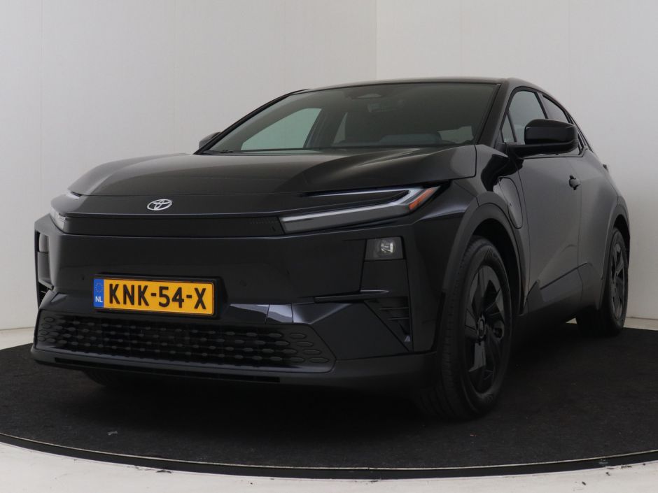 Toyota C-HR+
