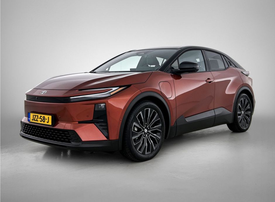 Toyota C-HR+