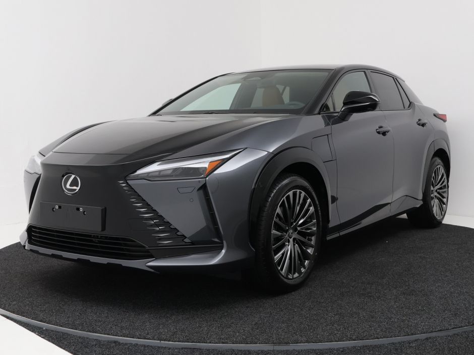 Lexus RZ