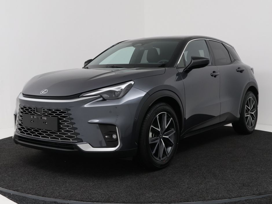 Lexus LBX