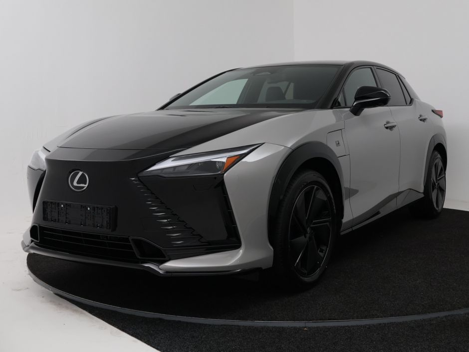 Lexus RZ