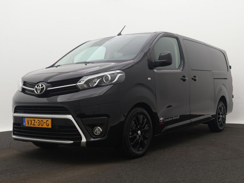 Toyota ProAce_Worker