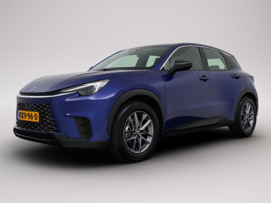 Lexus LBX