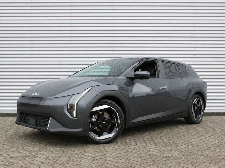 Kia EV4