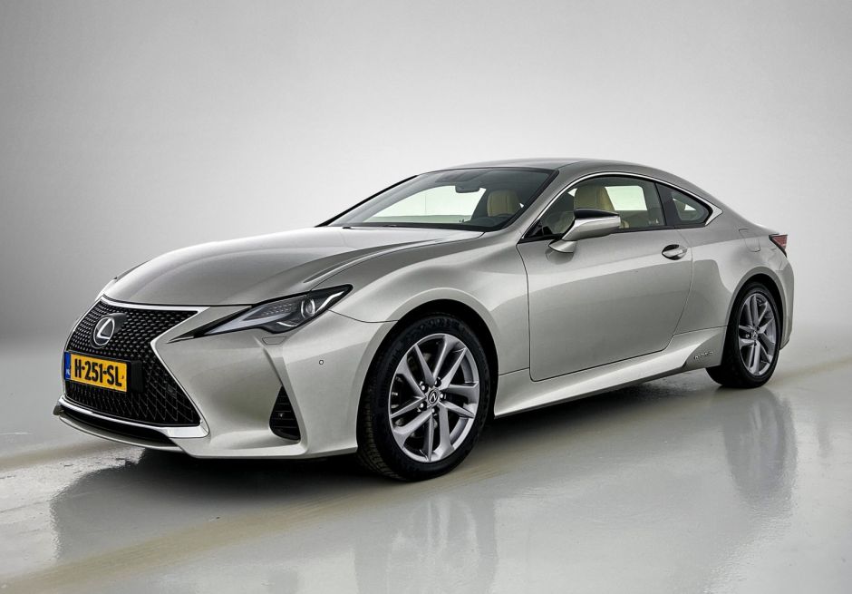 Lexus RC