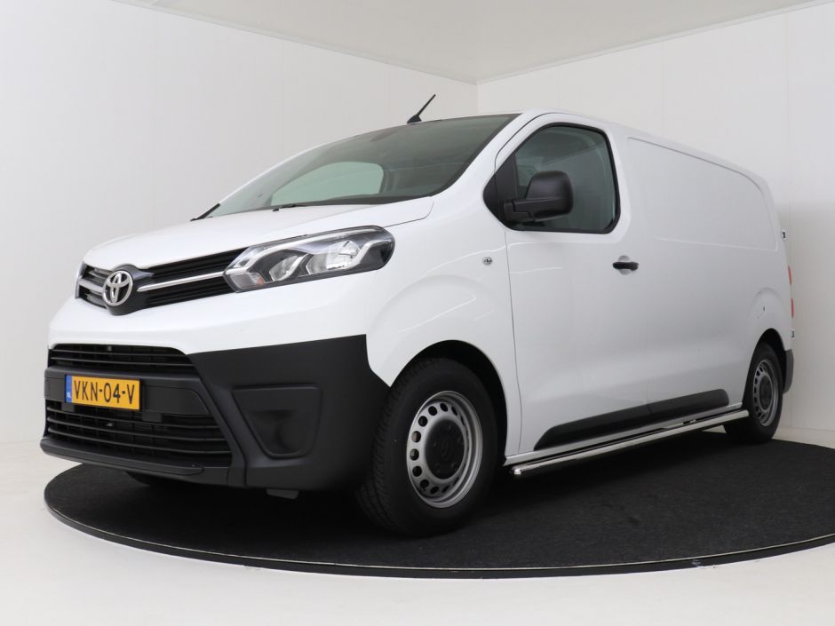 Toyota ProAce_Worker